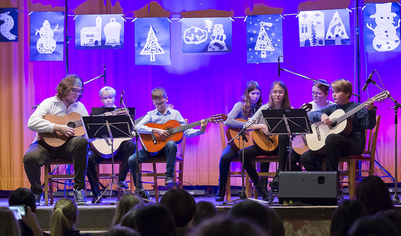 Vánoční koncert a výstava v Zastávce 15. 12. 2022 (HO, TO, VO)